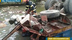 2 killed, 21 hurt in Barishal road accident