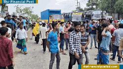 Workers protest in Gazipur, block Dhaka-Mymensingh Highway